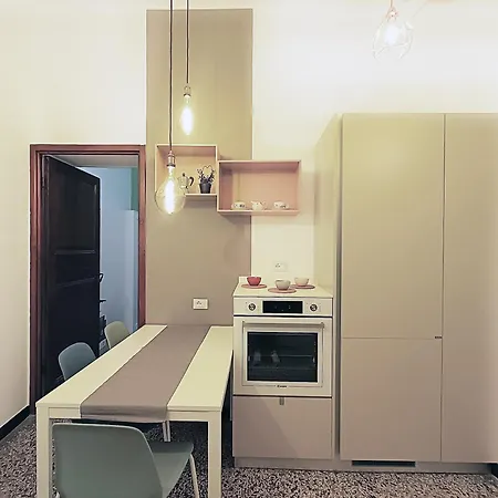Apartment Ravecca Corner Centro Citta' Genoa