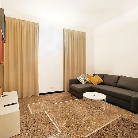 Ravecca Corner Centro Citta' Γένοβα