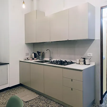 Ravecca Corner Centro Citta' Γένοβα