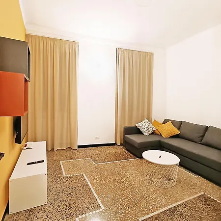 Ravecca Corner Centro Citta' Γένοβα