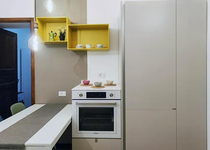 Ravecca Corner Centro Citta' Genua