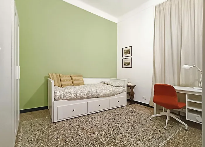 Ravecca Corner Centro Citta' *