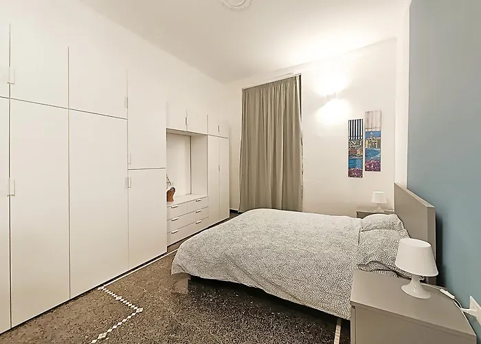 Ravecca Corner Centro Citta' Апартаменты