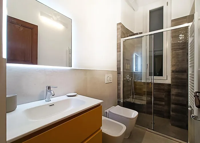 Ravecca Corner Centro Citta' Апартаменты *