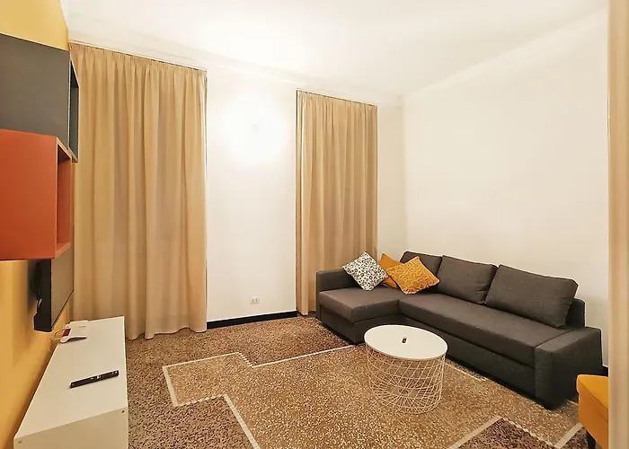 Ravecca Corner Centro Citta' Apartmán *