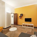 Ravecca Corner Centro Citta' *